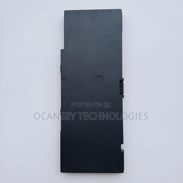 Original Hp Rm08 Laptop Battery · Photo 4