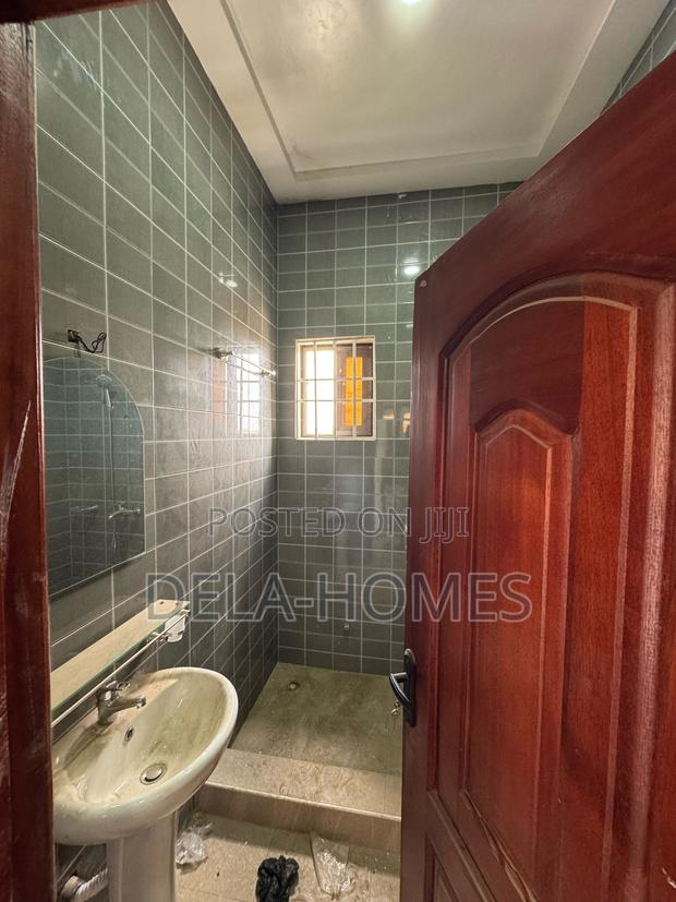 2bdrm Apartment in School Junction for rent · Photo 8