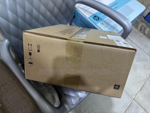 Large Conference Quality Display Epson Projector · Photo 1