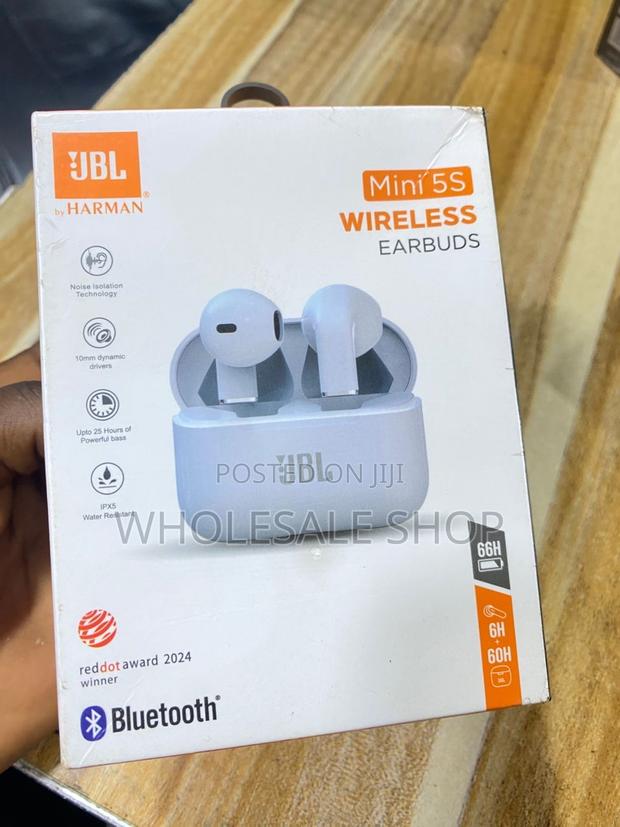 JBL Mini 5s Wireless Earbuds · Photo 4