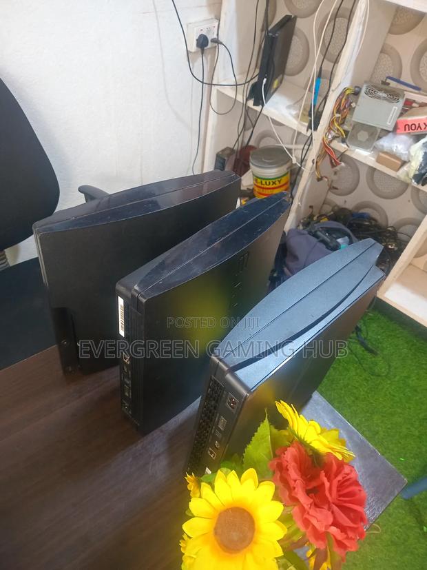 Playstation 3 Consoles · Photo 5