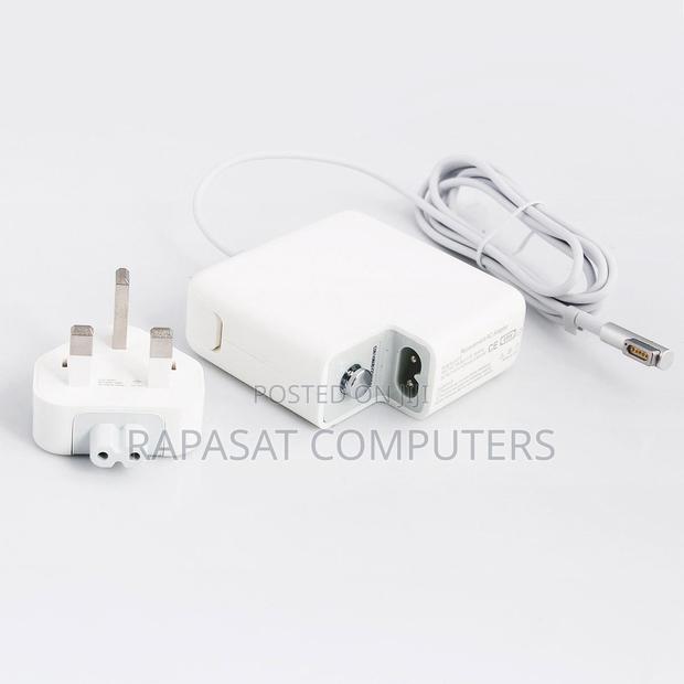 Apple Macbook 14.5v 3.1a 45w L-Type Charger · Photo 1
