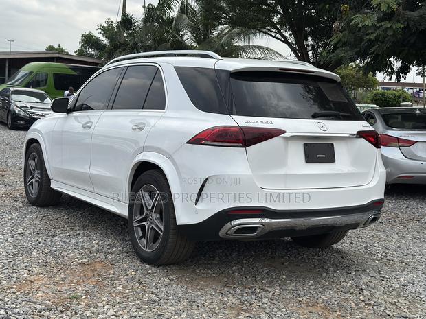 Mercedes-Benz GLE-Class GLE 450 4MATIC 2020 White · Photo 4