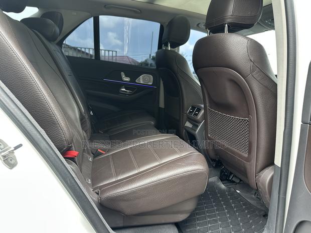 Mercedes-Benz GLE-Class GLE 450 4MATIC 2020 White · Photo 7