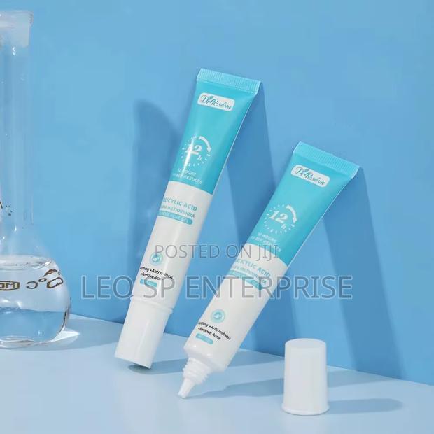 Pimples and Acne Cream · Photo 5