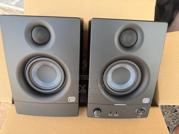 Presonus Eris 3.5 2nd Generation Monitors (Pair) · Photo 1