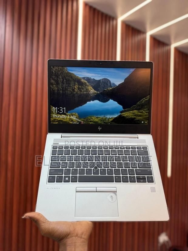 Laptop HP EliteBook 735 G6 16GB AMD Ryzen 7 SSD 256GB · Photo 2