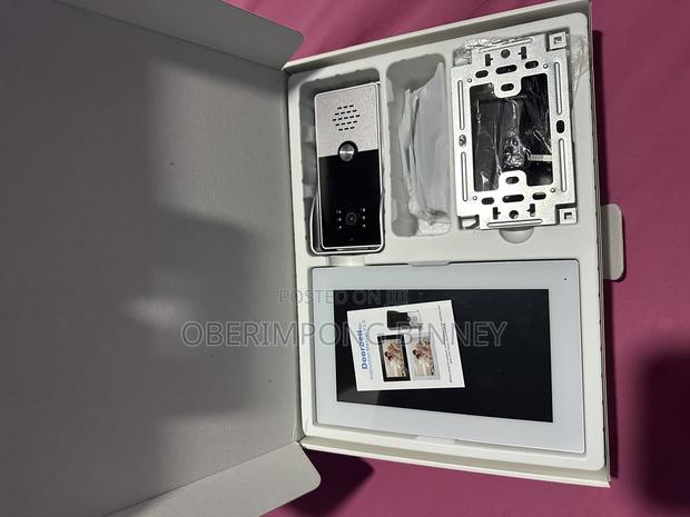 CCTV Video Doorbell · Photo 4