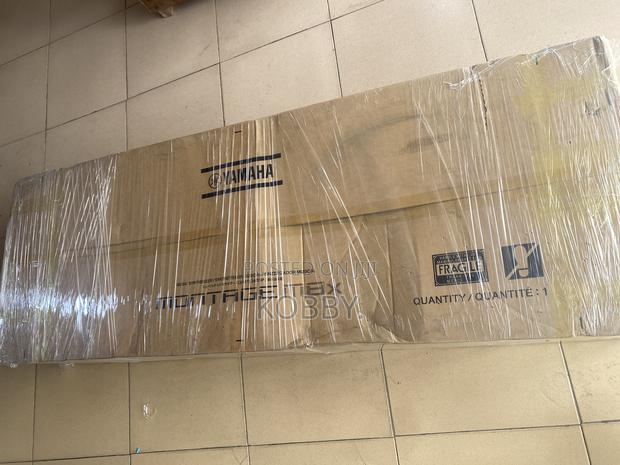 Yamaha Montage M8x · Photo 2
