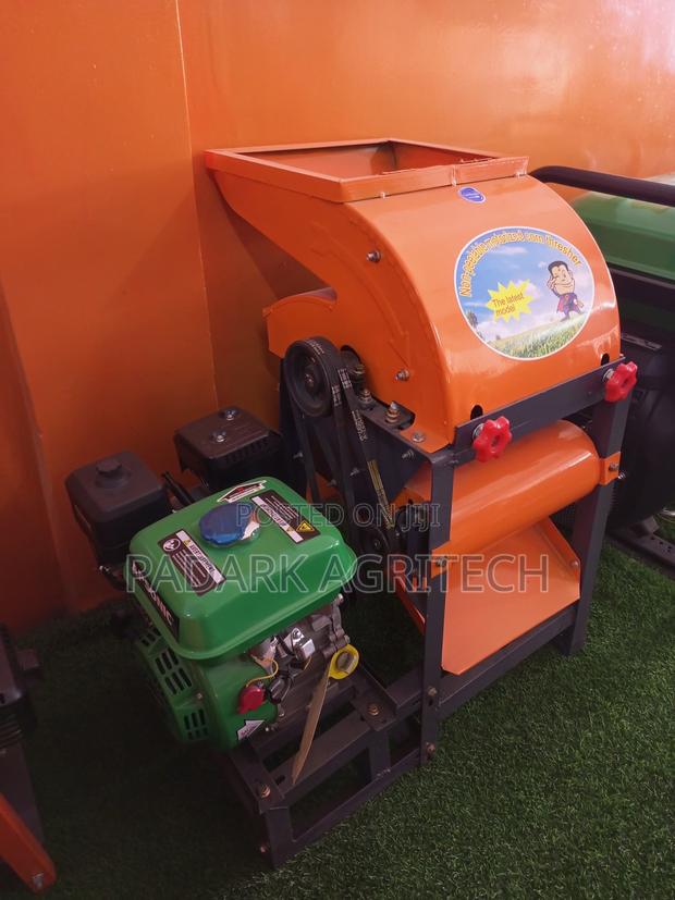 Maize Thresher With Petrol Engine · Photo 1