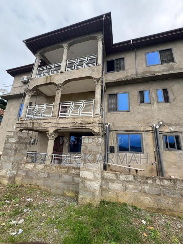 12bdrm Apartment in Tarkwa Nsuaem for sale · Photo 4