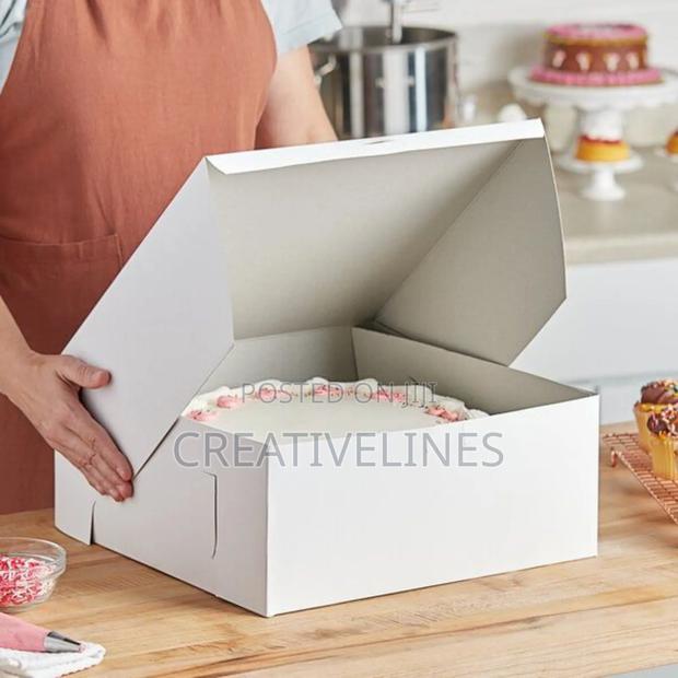 Self-Locking Cake Boxes · Photo 3