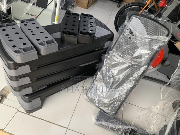 Aerobic Step Board 130 Kg · Photo 3