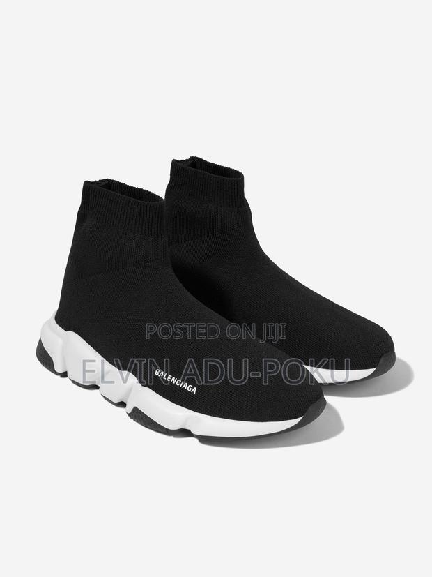 Balenciaga Knit Speed Trainer “ Black / White” · Photo 1