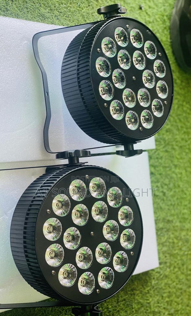18 Lamps Flat Led Par Can [1 Pair] · Photo 1