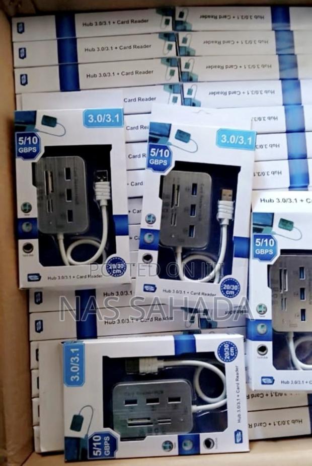 Usb Combo 3.0 Port Hub - Card Reader · Photo 1