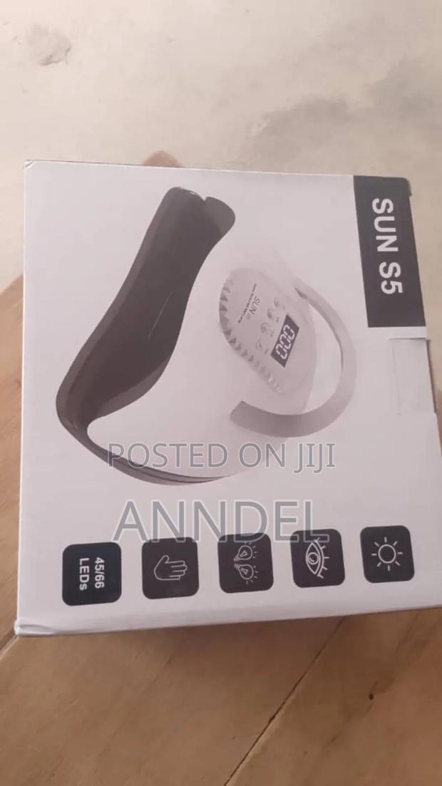 Nail Dryer · Photo 2
