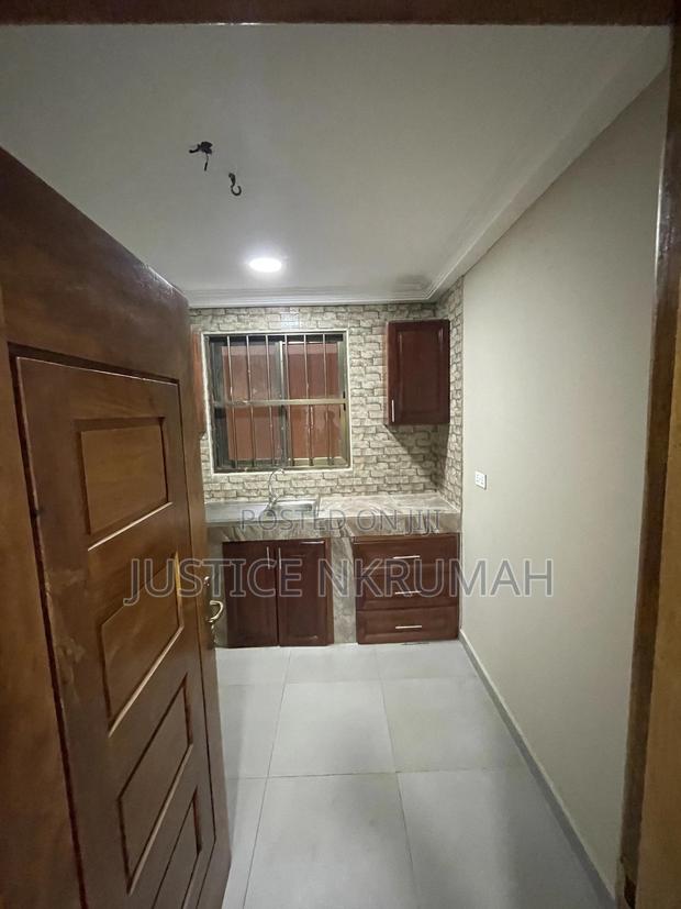 Furnished 2bdrm Apartment in Mr Justice Estate, Old Barrier for rent · Photo 7