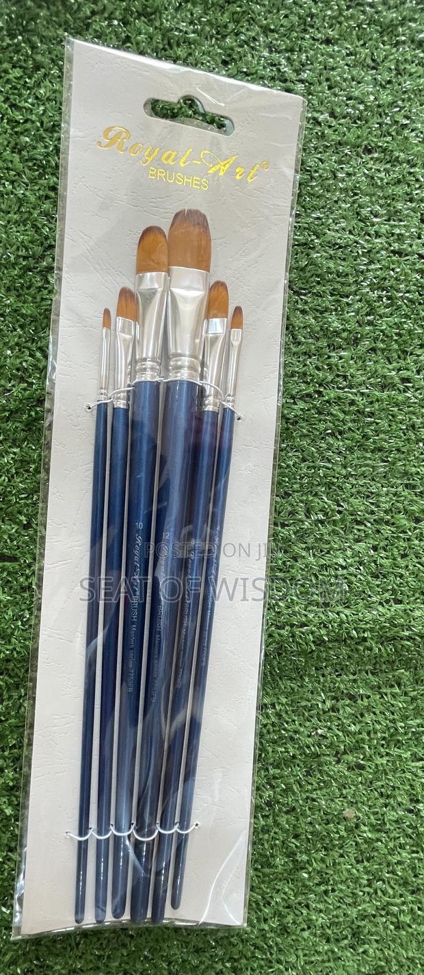 Royal Art Brush · Photo 1