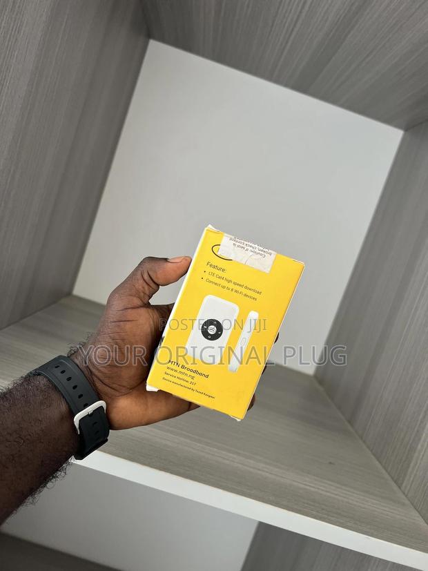 Universal Lte Cat 4 MTN Pocket Mifi · Photo 3