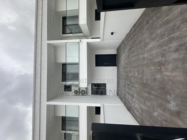 2bdrm Townhouse/Terrace in Nmai Dzorn for sale · Photo 2