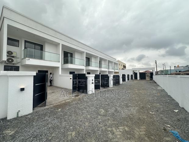 2bdrm Townhouse/Terrace in Nmai Dzorn for sale · Photo 1