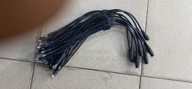 4 Way Power Splitter for CCTV Cameras · Photo 2
