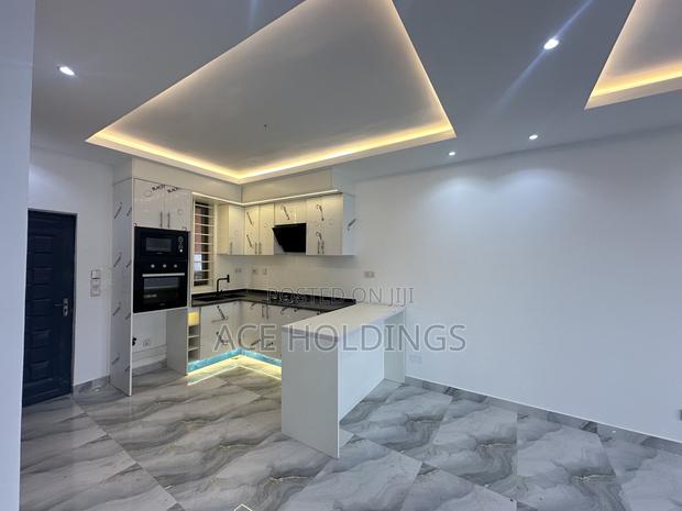 2bdrm Townhouse/Terrace in Nmai Dzorn for sale · Photo 3