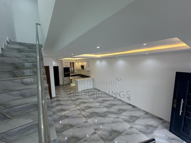 2bdrm Townhouse/Terrace in Nmai Dzorn for sale · Photo 6