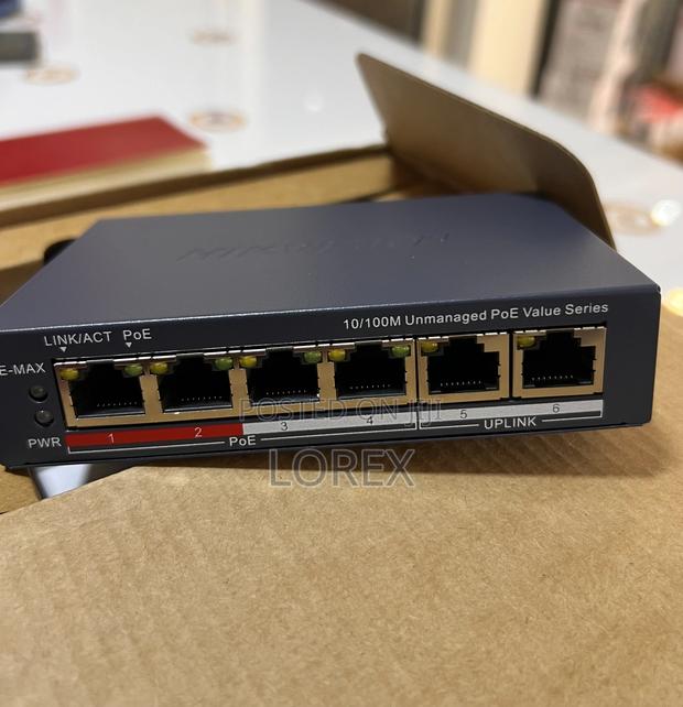 Hikvision 4 Port Poe Switch Unmanaged+2uplink 3e0106p-e/M(B) · Photo 1