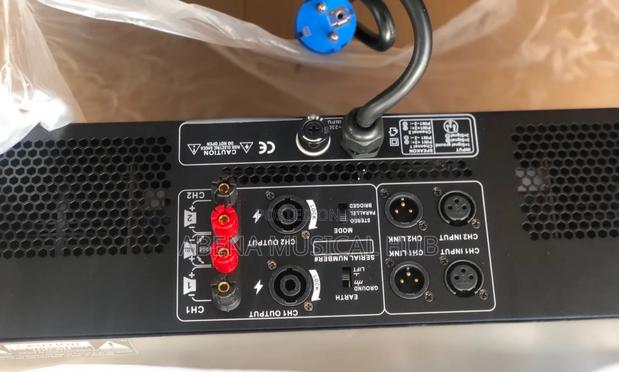 Mid Amplifier/Martin Audio 1000watt 2in1 · Photo 2