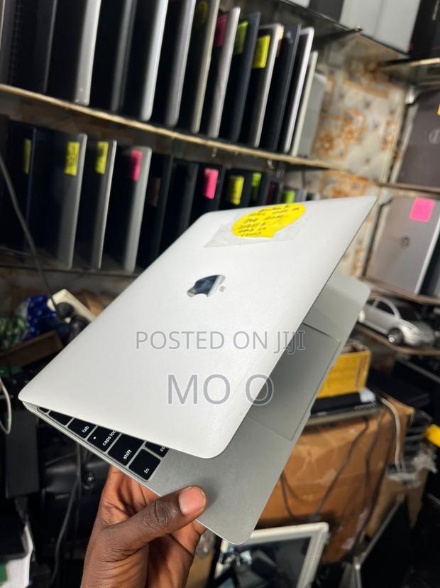 Laptop Apple MacBook 2015 8GB Intel Core M SSD 256GB · Photo 2