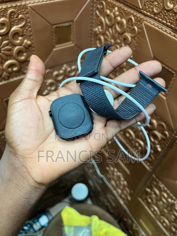 Apple Watch Series 10 46mm · Photo 5