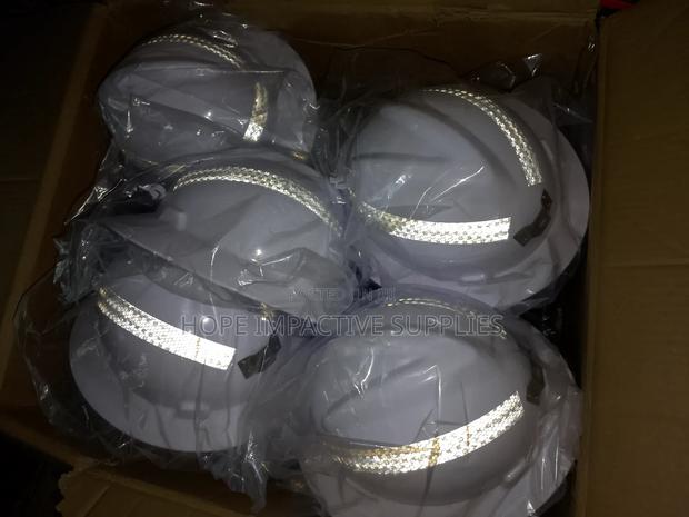 Underground Mining Helmet With Reflectors. · Photo 2