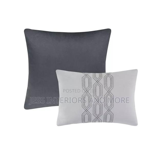 12pc Comforter Sheets Bedding Set(King) · Photo 4