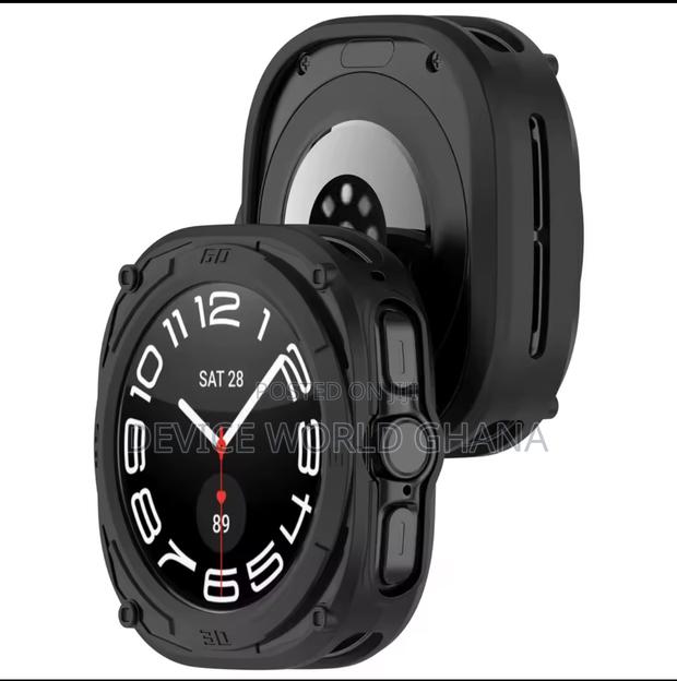 Silicone Bumper Case for Samsung Watch 8 Ultra and 7 Ultra 47mm · Photo 1