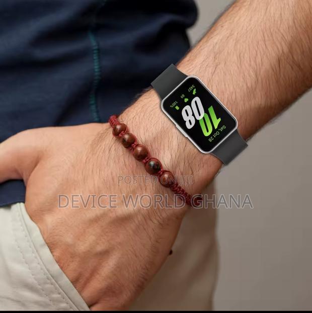 Silicone Strap for Samsung Fit 3 Watch · Photo 3