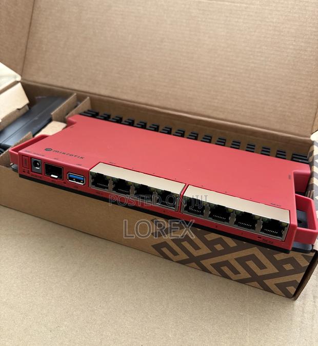 Mikrotik Router Board L009 L009uigs-2haxd+ Dual Core 800m · Photo 2