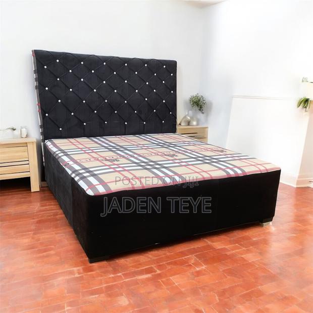 Quality Inbuilt Bed With High Density Foam · Photo 1