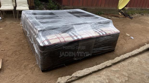 Quality Inbuilt Bed With High Density Foam · Photo 3