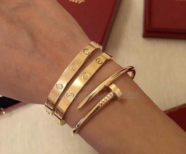 Cartier Bangles · Photo 1