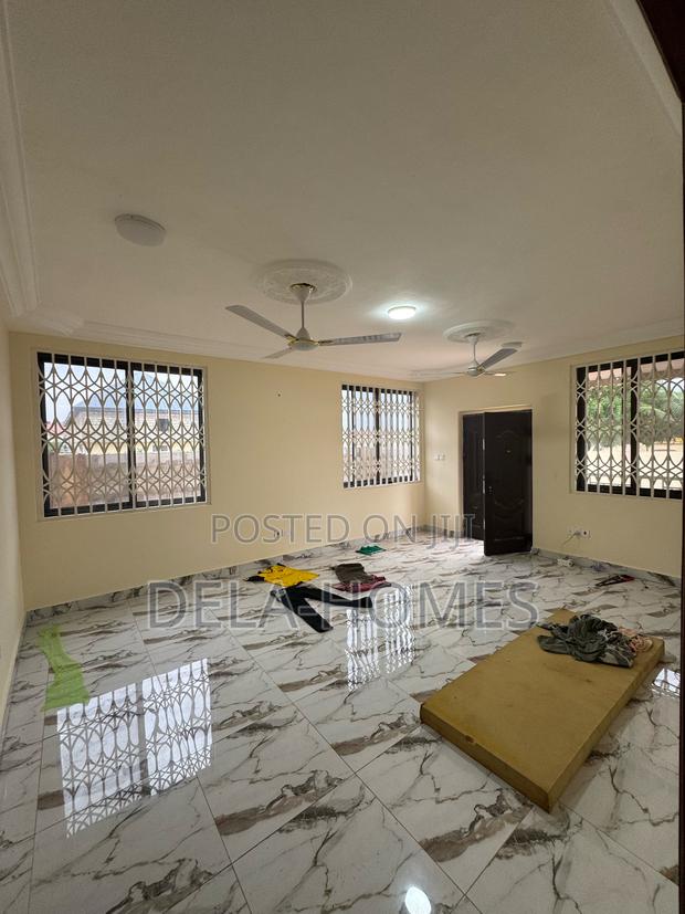 Newly Built Three Bedroom Apartment for Rent. · Photo 3