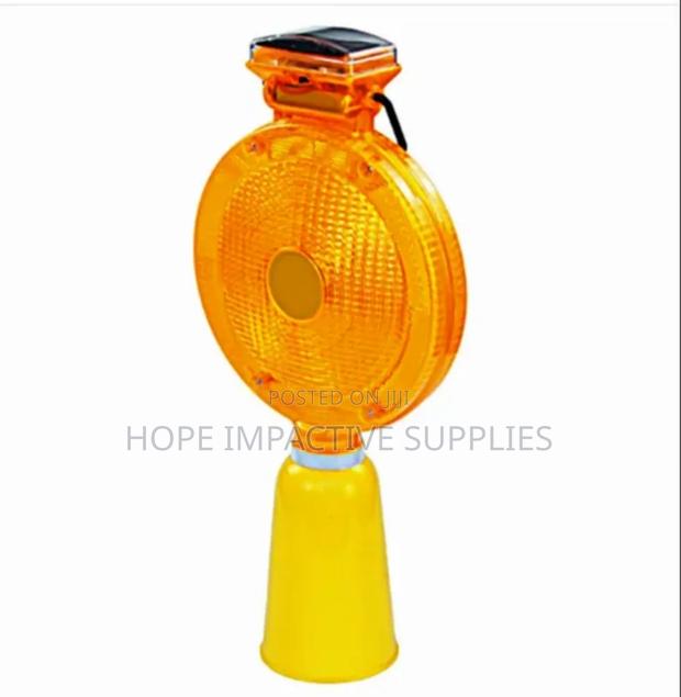 Construction Solar Warning Led Light. · Photo 3