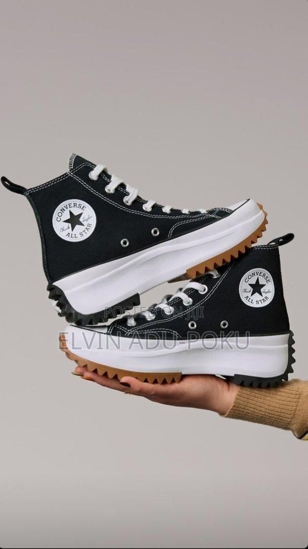 Converse Run Star Hike Hi "Black/White" In Different Style, Swipe >>>> · Photo 1