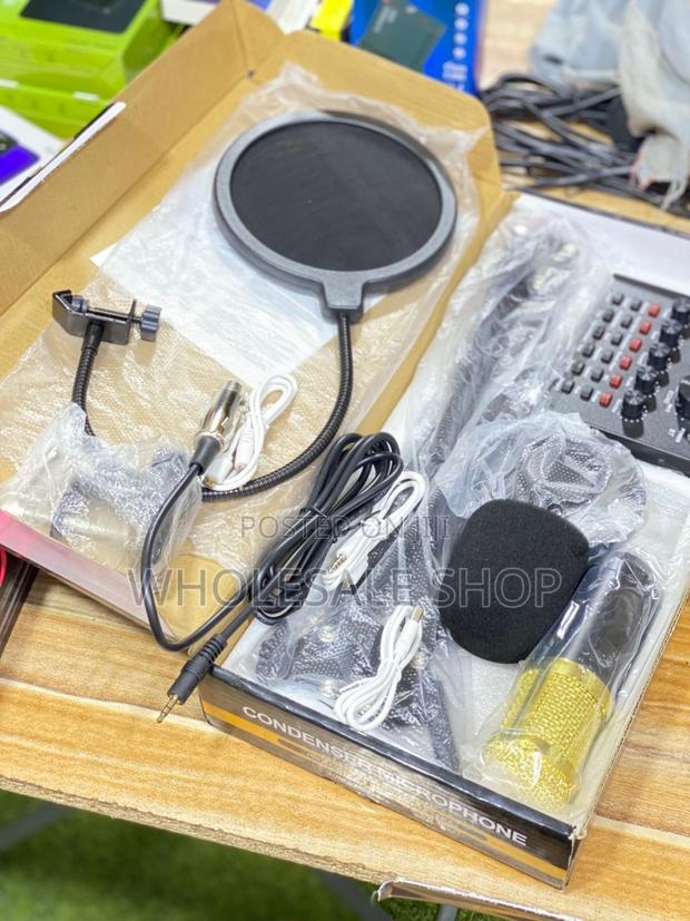 Professional Condenser Microphone · Photo 3