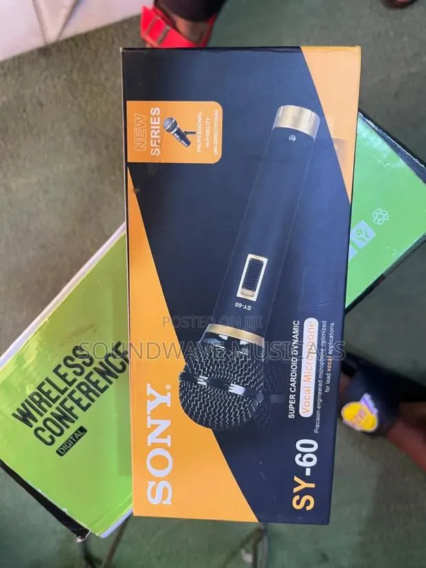 Sony Microphone With Cable · Photo 1
