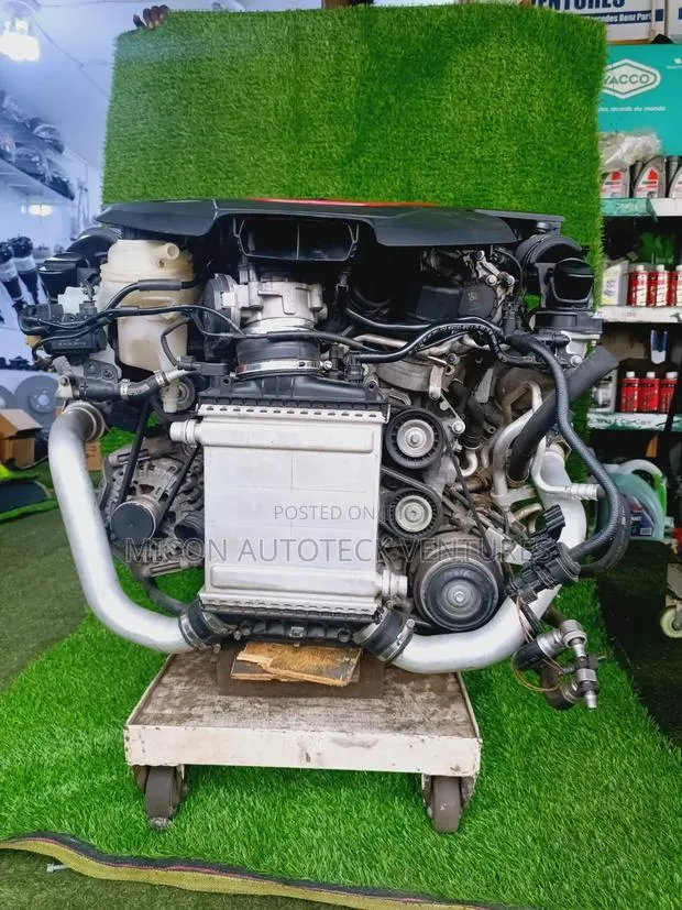 Mercedes Benz C43/E43/Glc43 Complete Engine · Photo 1