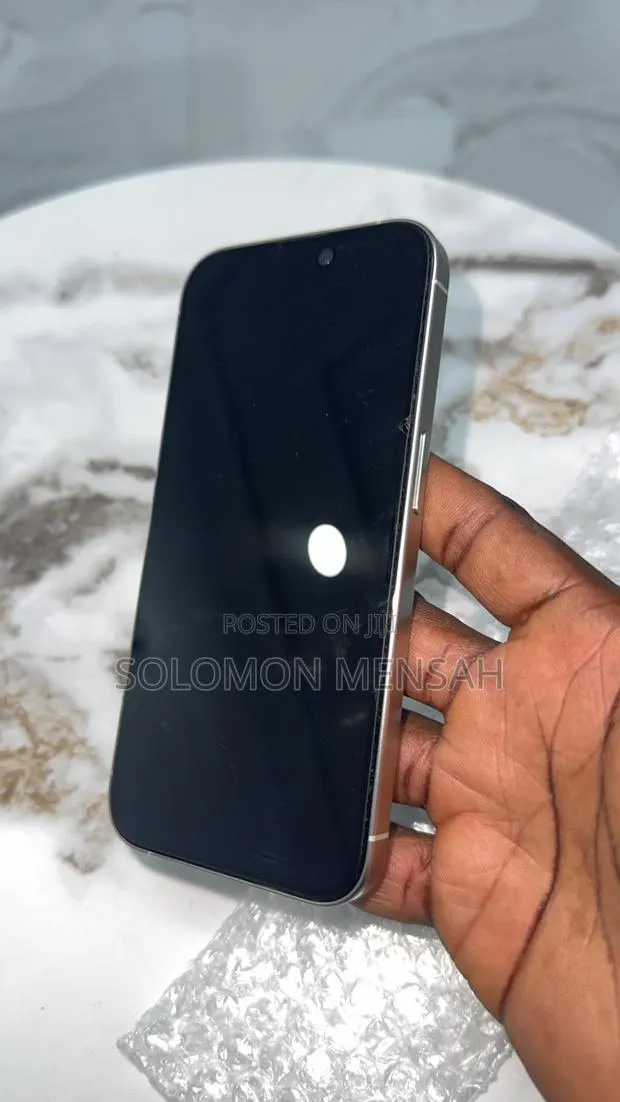 New Apple iPhone 15 Pro 128 GB White · Photo 1