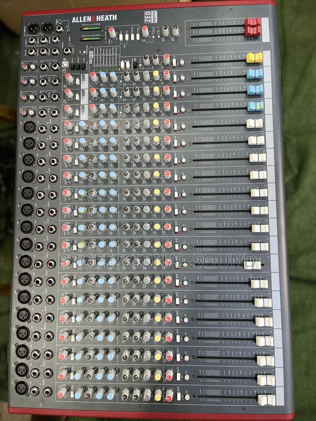 Zed 22 Fx Mixer · Photo 4