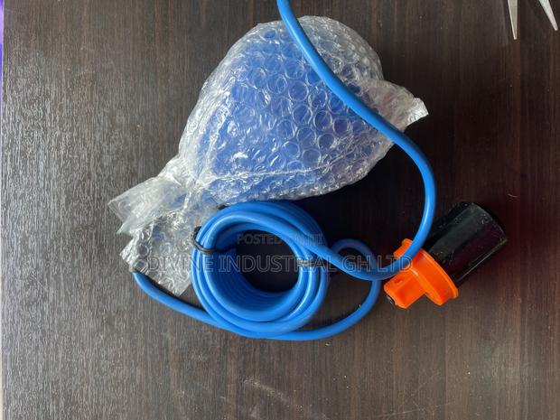 Float Switch With 10m Cable · Photo 2